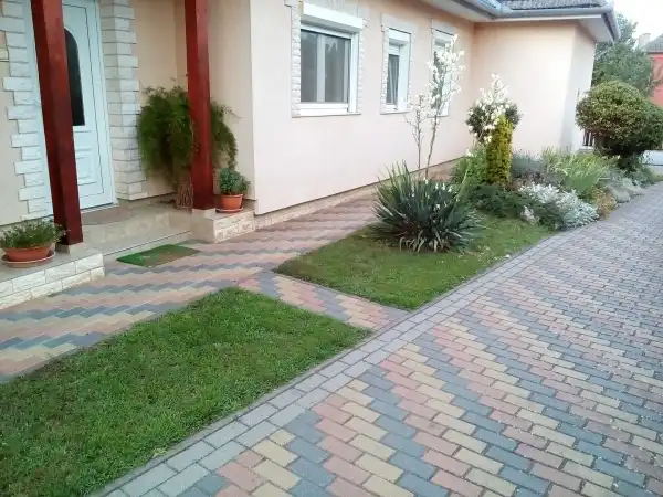 Eladó családi ház, Fityeház 2+2 szoba 117 m² 53 M Ft