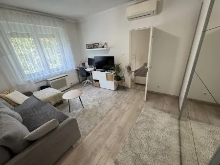 Eladó téglalakás, Budapest, IX. kerület 1+1 szoba 40 m² 67.9 M Ft